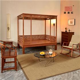 缅甸花梨马蹄足六柱式架子床